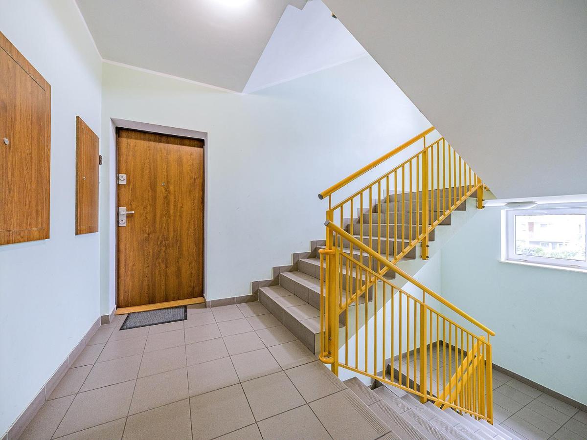 Apartment Z Balkonem I Bezplatnym Parkingiem Danzig